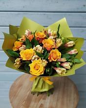 Букет цветов из:  Альстромерии и Розы в Эсто-Садок