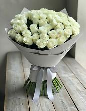 Букет 35 Белых роз в Эсто-Садок