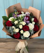 Букет цветов из:  Розы и Альстромерии в Эсто-Садок