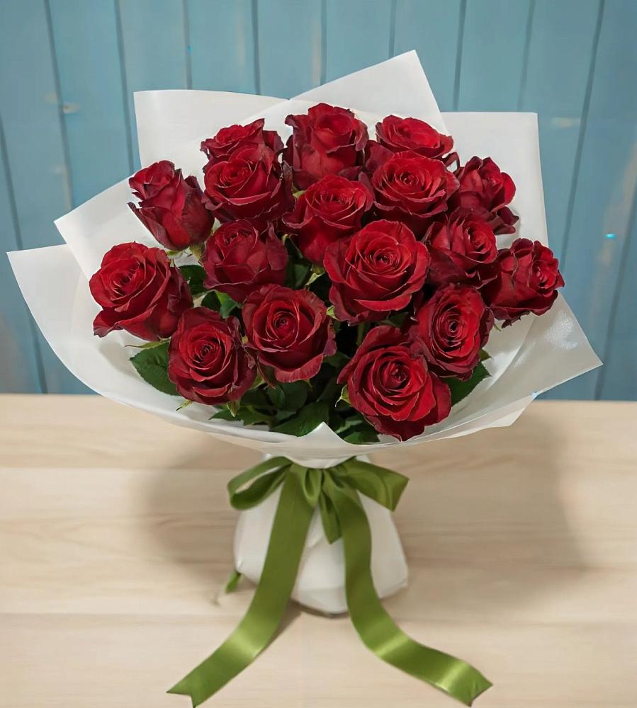 Букет Красные розы в Эсто-Садок