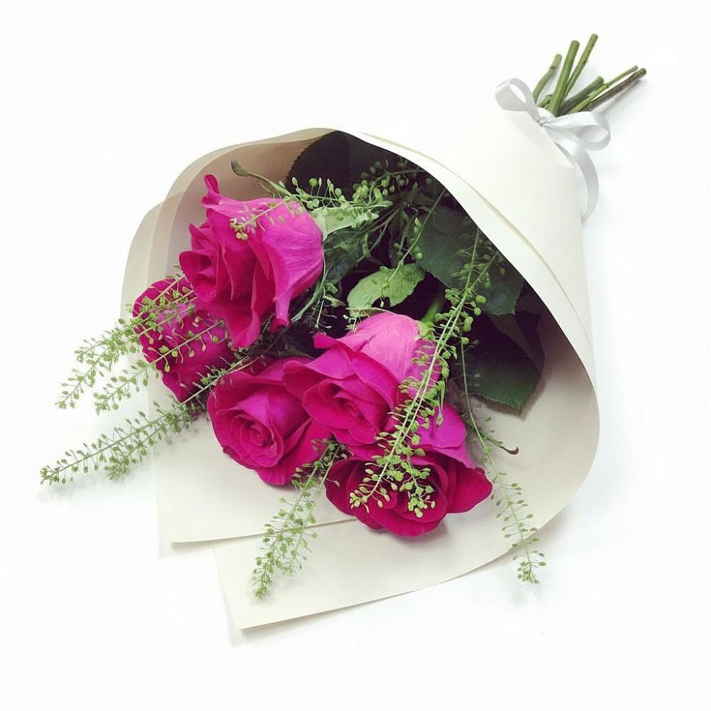 Букет цветов из: Розы в Эсто-Садок