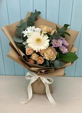 Букет цветов из:  Герберы и Хризантемы в Эсто-Садок