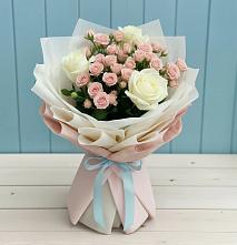 Букет цветов из:  Розы #REPLACE_PRED# Эсто-Садок