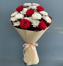 Букет цветов из:  Розы и Хризантемы в Эсто-Садок