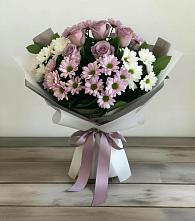 Букет цветов из:  Хризантемы и Розы в Эсто-Садок