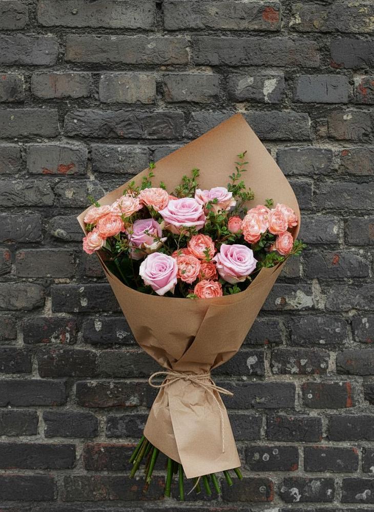 Букет цветов из: Розы в Эсто-Садок