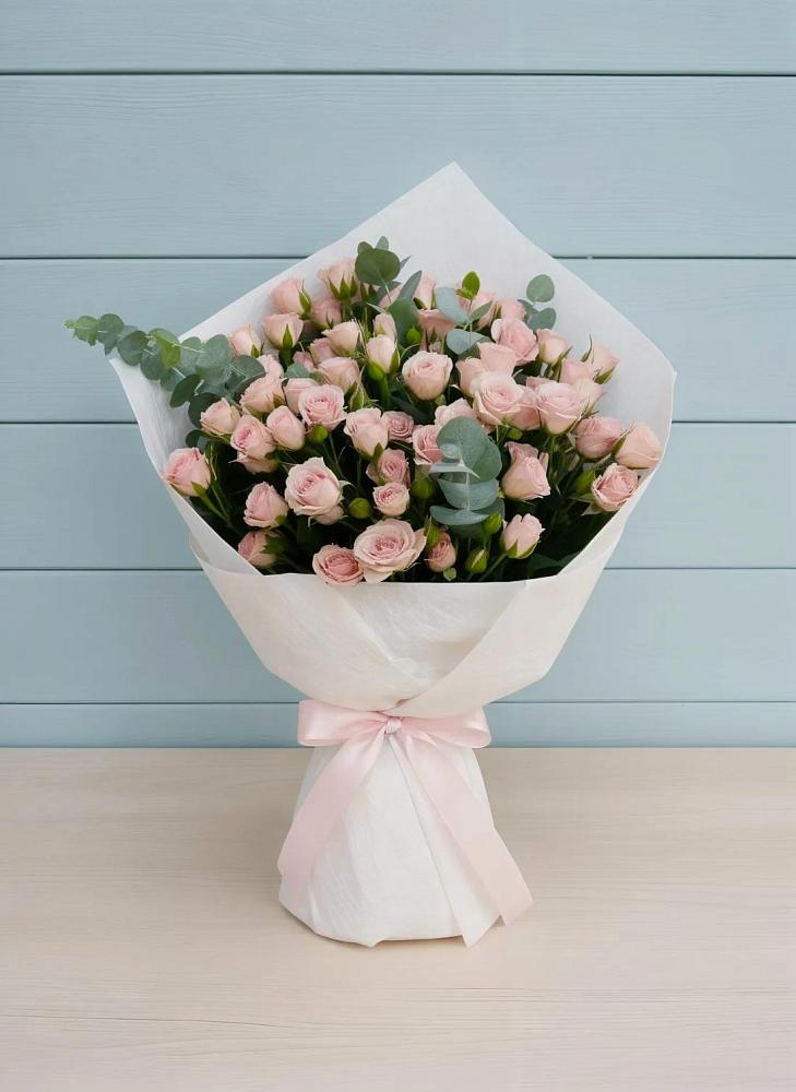 Букет цветов из: Розы в Эсто-Садок