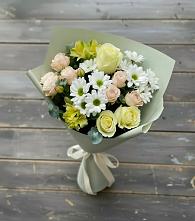 Букет цветов из:  Альстромерии, Розы и Хризантемы в Эсто-Садок