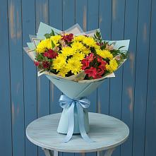 Букет цветов из:  Альстромерии и Хризантемы в Эсто-Садок
