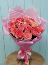 Букет 15 Розовых роз Равель в Эсто-Садок