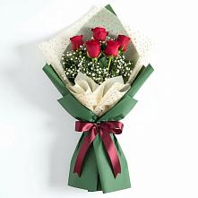 Букет цветов из:  Розы в Эсто-Садок
