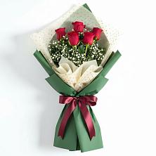 Букет цветов из:  Розы в Эсто-Садок